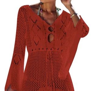 WOMANS BEACH COVER UP